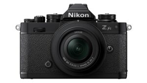 NIKON Dig Z fc Kit sa DX 16-50mm f/3.5-6.3 VR crni